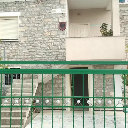 One Apartmán Firas